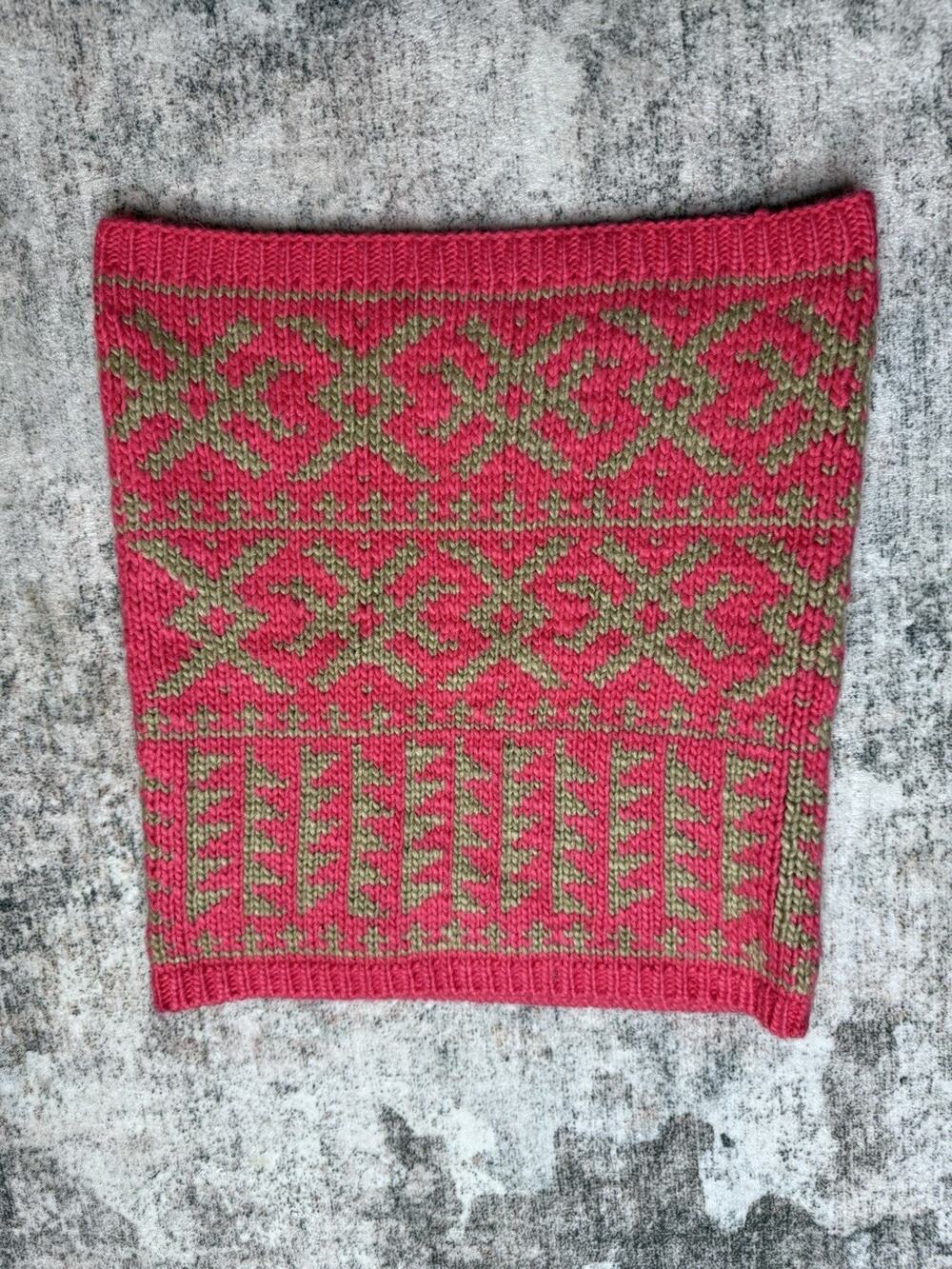 Gap Knit Infinity Scarf Neck Warmer Fair Isle Pink Beige One Size